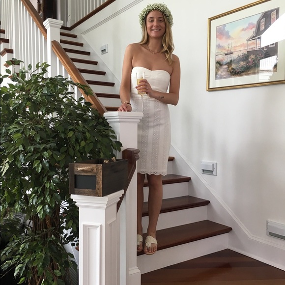 Profile Picture of Amanda Toczylowski (@allambert) on Poshmark