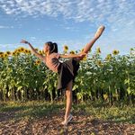 Profile Picture of 𝕁𝕦𝕝𝕚𝕒 (@julia_campbell.dance) on Instagram