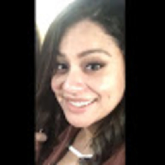 Profile Picture of Christina Covarrubias (@christinacova) on Poshmark