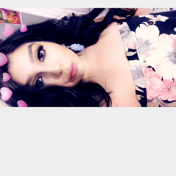 Profile Picture of Brandy Ayalaa (@huizache1290) on Poshmark