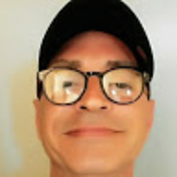 Profile Picture of Albert Peers (@ajpeers) on Poshmark