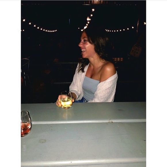 Profile Picture of Sarah Lupo (@sarahlupo) on Poshmark