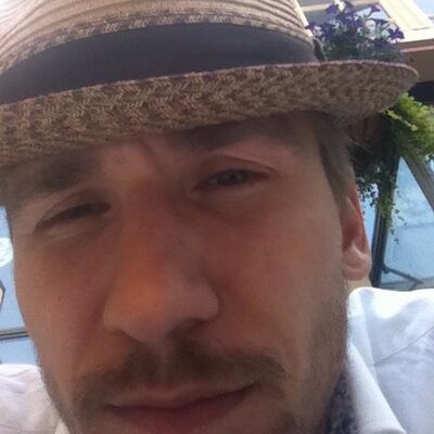 Profile Picture of Alfred M. Szmidt (@amszmidt) on Twitter