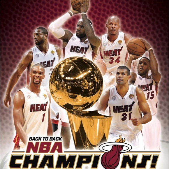 Profile Picture of Manuel Valentin (@aoefjrjfke) on Poshmark