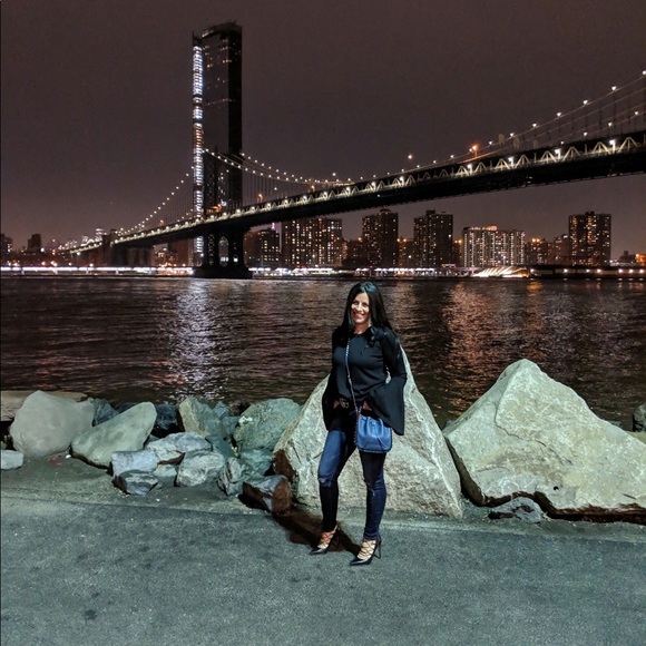 Profile Picture of Maureen Labruzzi (@ttommo88) on Poshmark