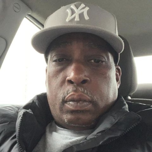 Profile Picture of Dennis Lampley (@dennislampley) on Poshmark