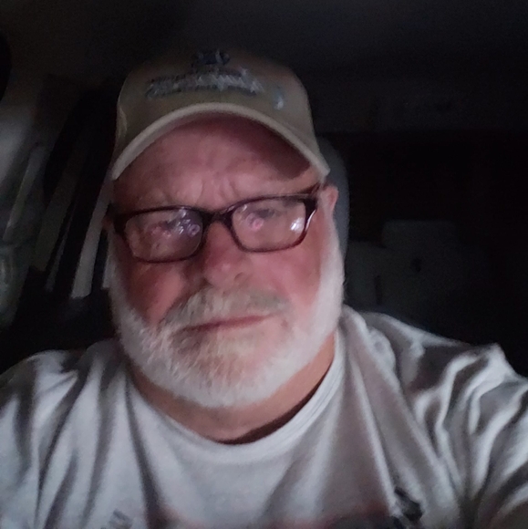 Profile Picture of James Holland (@jamesholland845) on Poshmark