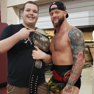 Profile Picture of Jeremy Waybright (@JeremyWWEFan12) on Twitter