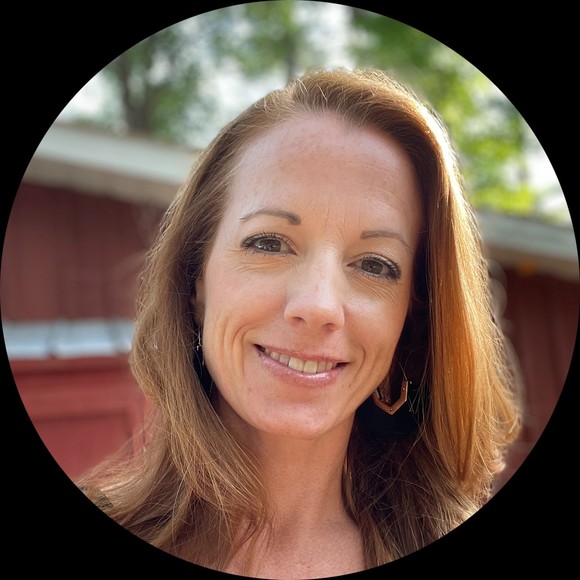 Profile Picture of Kim Larocque (@pinkmaddy) on Poshmark