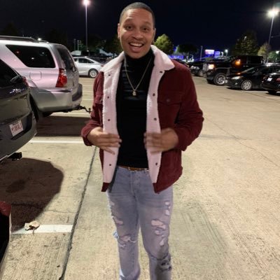 Profile Picture of TheKing👑 (@JoshLisby) on Twitter