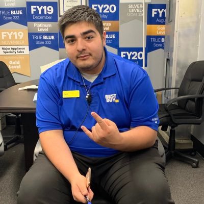 Profile Picture of Zachary Salazar (@Zach34__) on Twitter