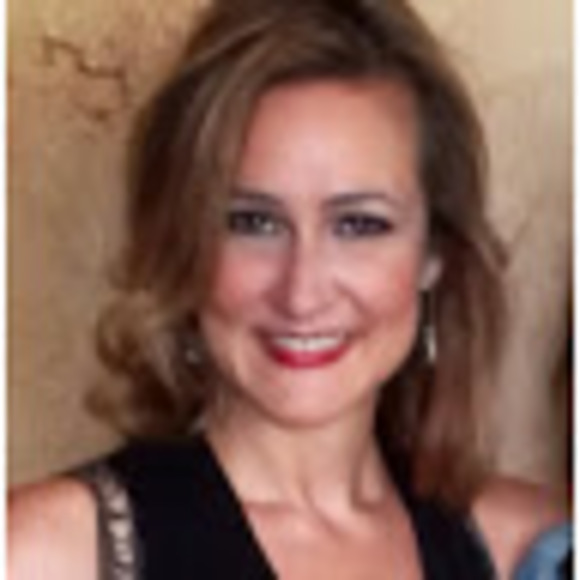 Profile Picture of Heather Womble (@heather_womble) on Poshmark