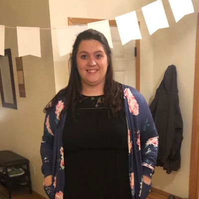 Profile Picture of Amanda Winslow (@AmandaWinslow10) on Twitter