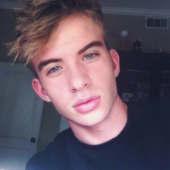 Profile Picture of Aaron Rhodes (@aaronrhodes86) on Twitter