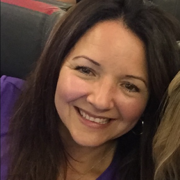 Profile Picture of Phedra Corvo (@phedracorvo) on Poshmark