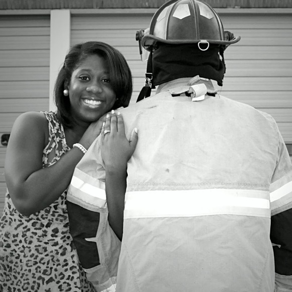 Profile Picture of Whitney Jo (@whitfoy) on Poshmark