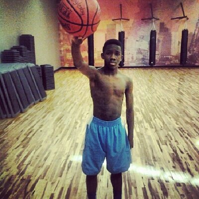 Profile Picture of $YOUNG_TY_OGLESBY#1$ (@oglesbytylan1) on Twitter
