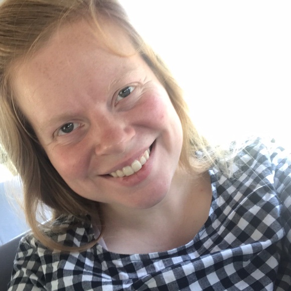 Profile Picture of Bethany Shuecraft (@bethanyshue93) on Poshmark