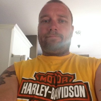 Profile Picture of Bryan Crowe (@bryancrowe17) on Twitter
