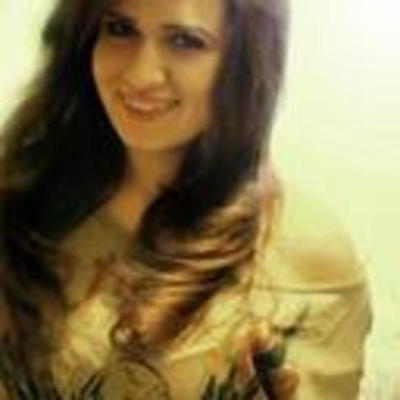 Profile Picture of Joann Lowe (@joannlowe2) on Poshmark
