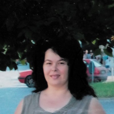 Profile Picture of Manuela Tom (@ManuelaMot) on Twitter