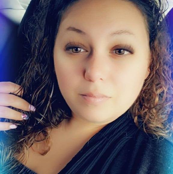 Samantha Stahlnecker - Poshmark Profile Picture of Samantha Stahlnecker (@babygurl16sls) on Poshmark