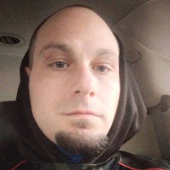 Profile Picture of Hight Rusty (@hightrusty) on Poshmark