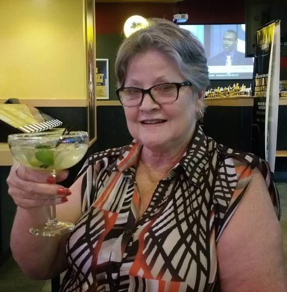 Profile Picture of Linda Pulliam (@lgpulliam49) on Poshmark