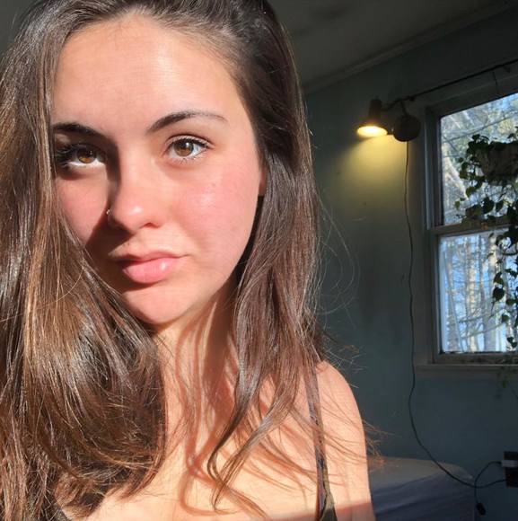 Profile Picture of Erin Clukey (@clukey123) on Poshmark