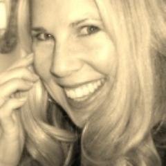 Profile Picture of Melanie Noel Light (@DreamLifeGuide) on Twitter