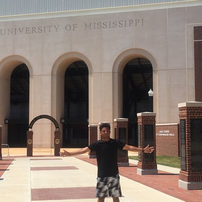 Profile Picture of Josh Simpkins (@jsimpkins228) on Twitter