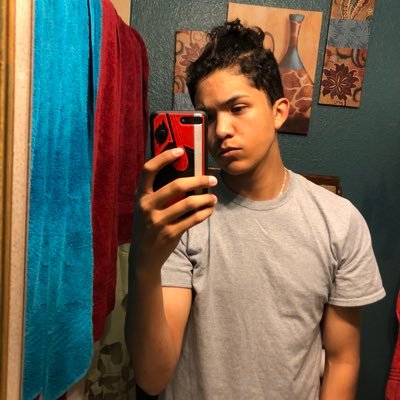Profile Picture of Aaron Aguilera (@aaronaguilera77) on Twitter