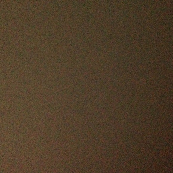 Profile Picture of Robert Felts (@rfelts) on Poshmark