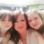 Profile Picture of Robin Burrows-Cook (@rburrowscook) on Instagram