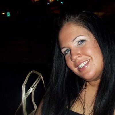 Profile Picture of Candace McLaughlin (@Dagrlsmom2) on Twitter