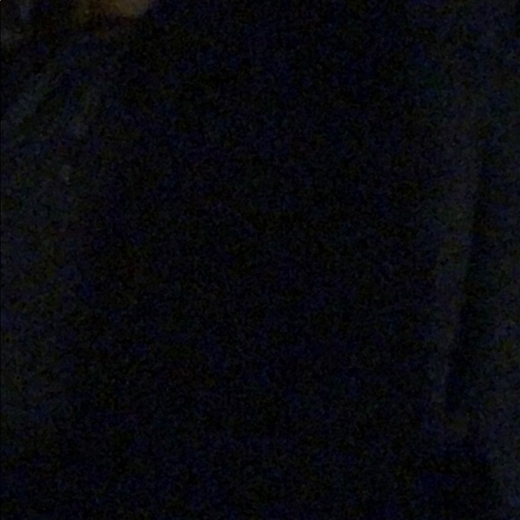 Profile Picture of Julisa Ramos (@rjulisa) on Poshmark