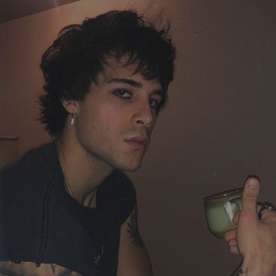 Profile Picture of Kevin Mccain. (@mademoisellesby) on Twitter