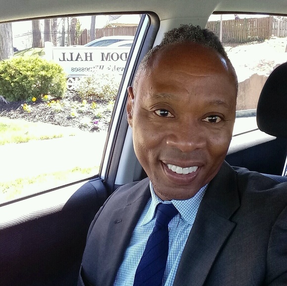 Profile Picture of Aaron Clark (@onicapie1) on Poshmark