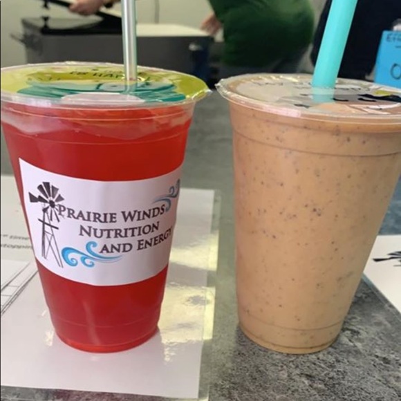 Profile Picture of Danielle Rumley (@daniellerumley) on Poshmark