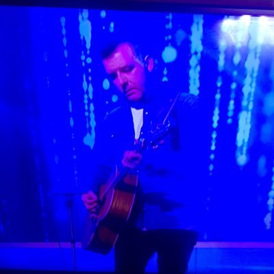 Profile Picture of Tony Weldon (@TonyWeldon18) on Twitter