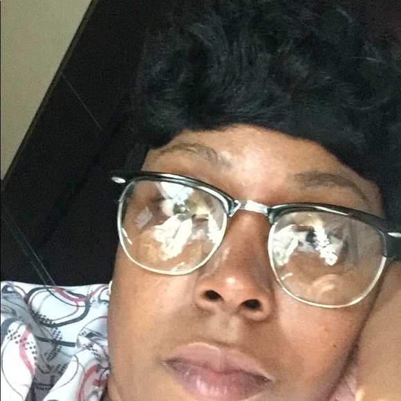 Profile Picture of Amanda Trimble (@trimble21) on Poshmark