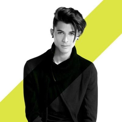 Profile Picture of Christopher Velez De Colon (@Chris10Pimentel) on Twitter