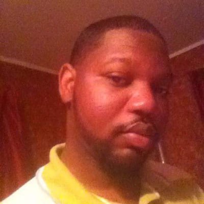 Profile Picture of Albert J Arnold (@SuckerKitty) on Twitter