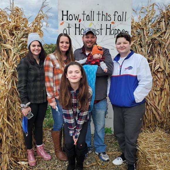 Profile Picture of Dominic Bertino (@dominicbertino) on Poshmark