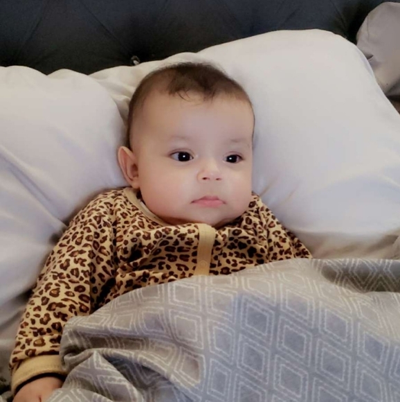 Profile Picture of Mark Anthony (@livinguplife74) on Poshmark