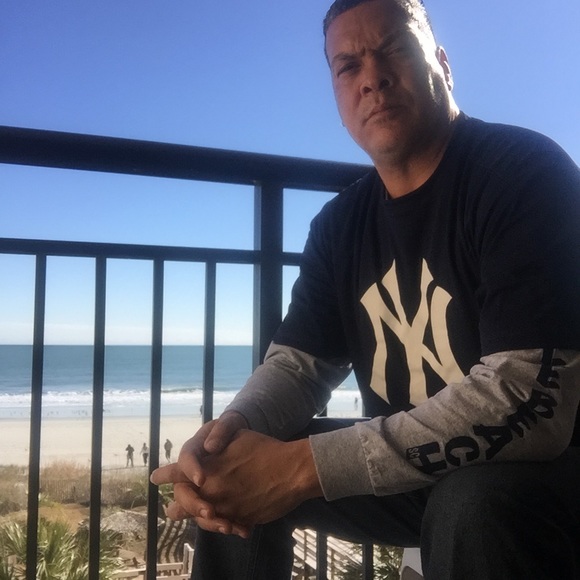 Profile Picture of Gene Brewster (@brew1979) on Poshmark