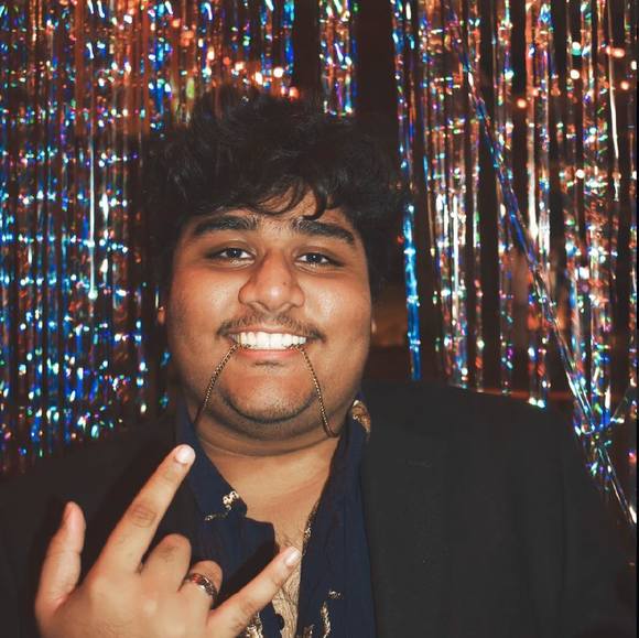 Profile Picture of Abhi Yamani (@abhi99) on Poshmark