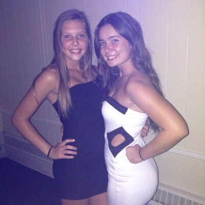 Profile Picture of Mackenzie Farrell (@notwillsdaughtr) on Twitter