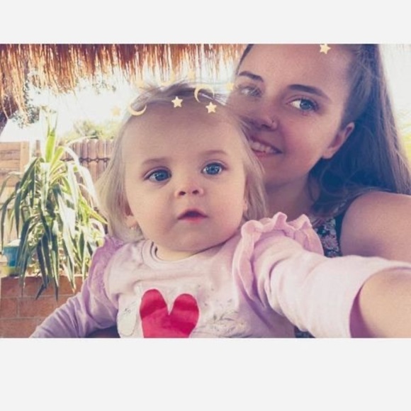Profile Picture of Bianca Schultz (@bianca_schultz) on Poshmark