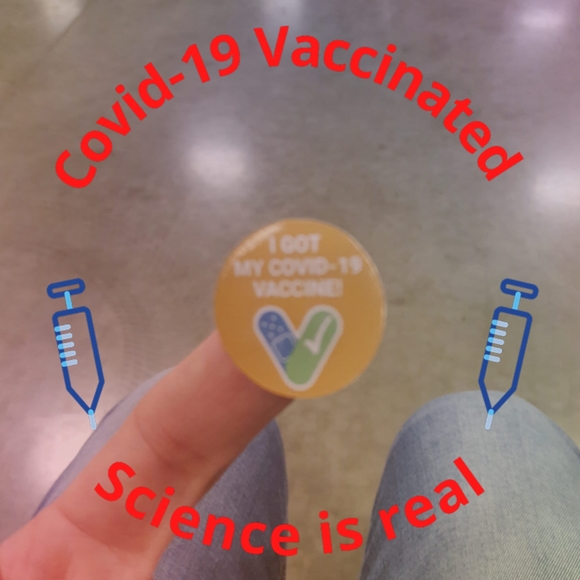 Profile Picture of Jamie Hahn (@jamiemhahn) on Poshmark